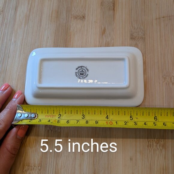 Wellington Castle Royal Class Porcelain Ring Dish - Picture 6 of 7